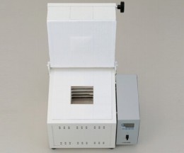 プログラム式るつぼ炉　RMF-100