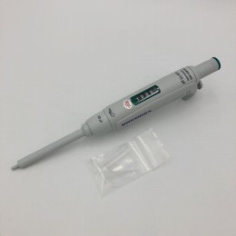 マイクロピペット　825.0010