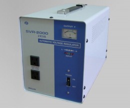 交流定電圧電源装置　SVR-2000