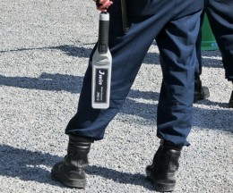 JMD-2　防水型小型金属探知機